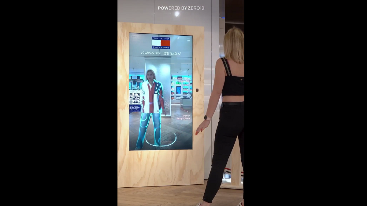 Tommy Hilfiger in Metaverse • Tommy Hilfiger VR store